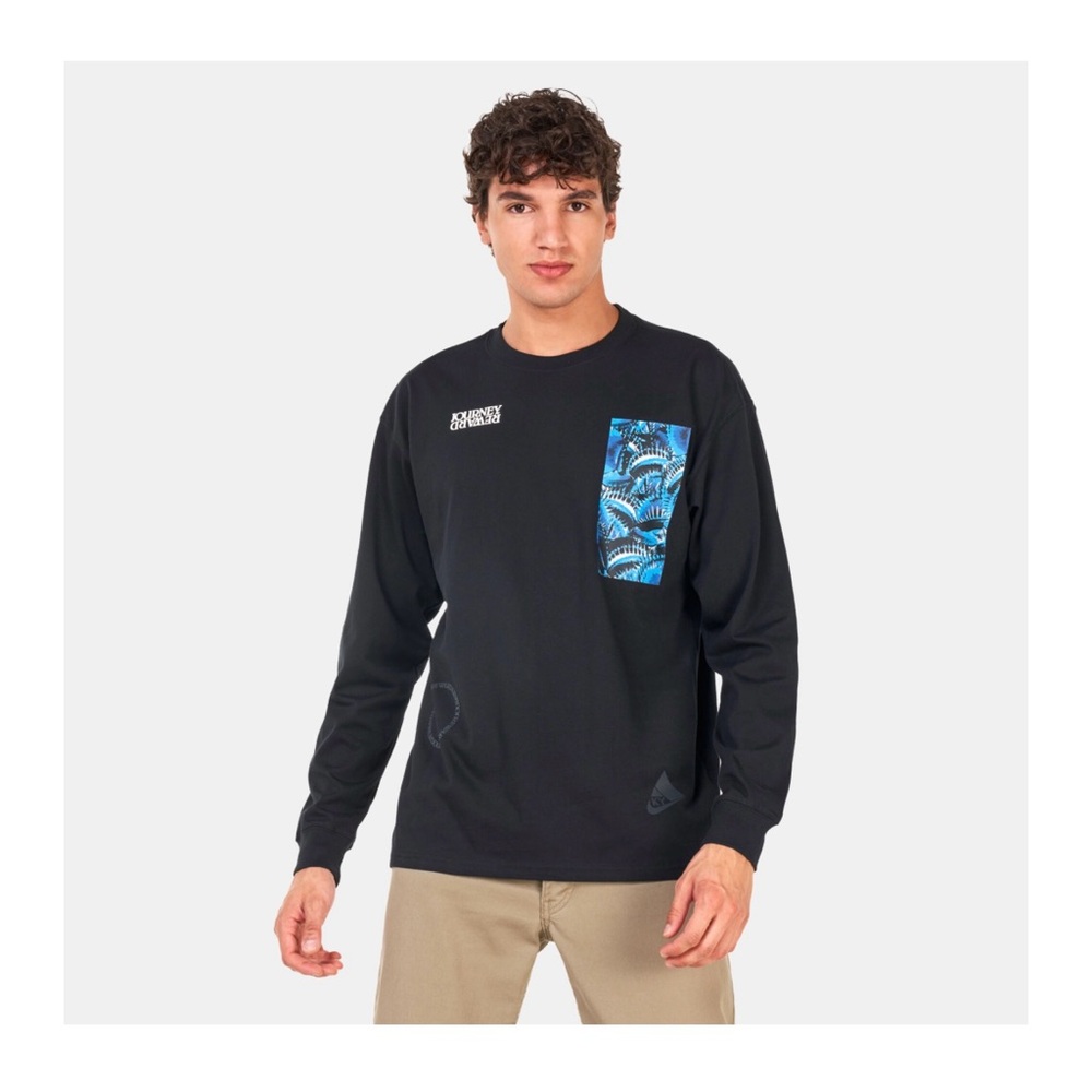 Nike Basketball Kyrie Irving Journey
Reward Flytrap L/S T-Shirt